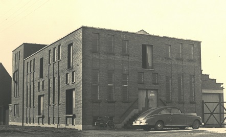 Olieslagerij Erard Verzekeringen anno 1947 nu kantoorgebouw